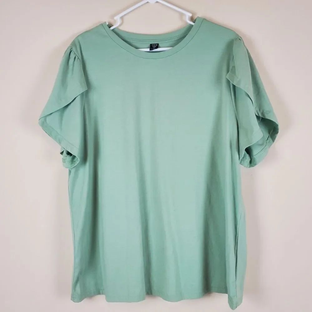 Shein Curve Light Green Shirt Size 2Xl